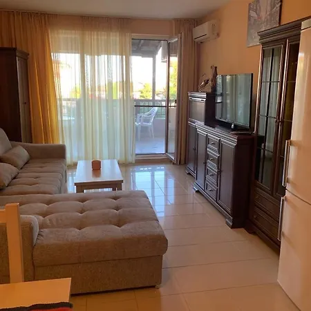 Harmony Hills Tomovi B21 רוגאצ'בו