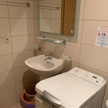 Harmony Hills Tomovi B21 *